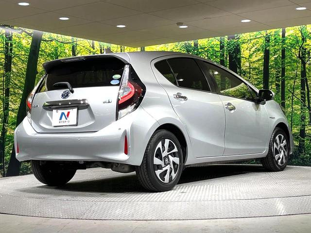 アクア Ｓスタイルブラック　ＳＤナビ　バックカメラ　衝突被害軽減システム　禁煙車　ドラレコ　コーナーセンサー　スマートキー　ＬＥＤヘッド　ビルトインＥＴＣ　オートハイビーム　オートライト　オートエアコン　Ｂｌｕｅｔｏｏｔｈ　ＣＤ（17枚目）