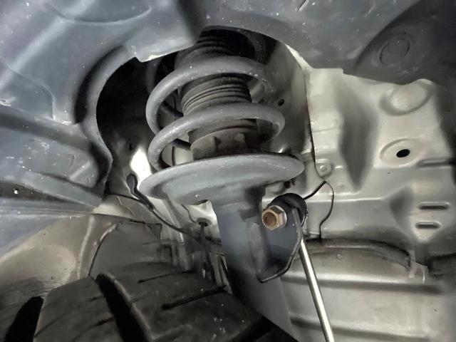 アクア Ｓスタイルブラック　ＳＤナビ　バックカメラ　衝突被害軽減システム　禁煙車　ドラレコ　コーナーセンサー　スマートキー　ＬＥＤヘッド　ビルトインＥＴＣ　オートハイビーム　オートライト　オートエアコン　Ｂｌｕｅｔｏｏｔｈ　ＣＤ（21枚目）