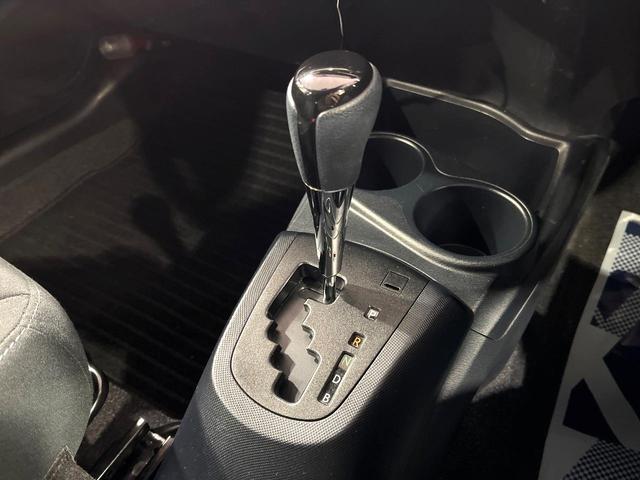 アクア Ｓスタイルブラック　ＳＤナビ　バックカメラ　衝突被害軽減システム　禁煙車　ドラレコ　コーナーセンサー　スマートキー　ＬＥＤヘッド　ビルトインＥＴＣ　オートハイビーム　オートライト　オートエアコン　Ｂｌｕｅｔｏｏｔｈ　ＣＤ（28枚目）