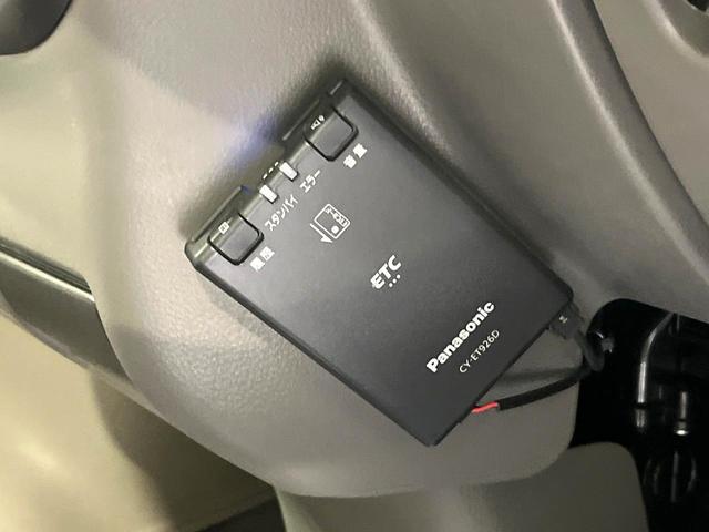 ＮＶ１００クリッパーバン ＤＸ　純正ナビ　バックカメラ　禁煙車　ＥＴＣ　Ｂｌｕｅｔｏｏｔｈ　ＣＤ　フルセグ（5枚目）