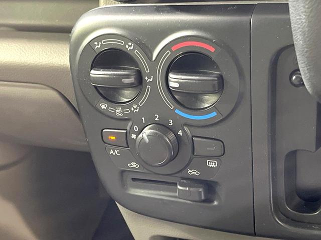 ＮＶ１００クリッパーバン ＤＸ　純正ナビ　バックカメラ　禁煙車　ＥＴＣ　Ｂｌｕｅｔｏｏｔｈ　ＣＤ　フルセグ（6枚目）