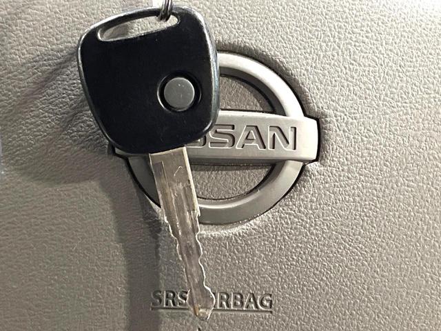 ＮＶ１００クリッパーバン ＤＸ　純正ナビ　バックカメラ　禁煙車　ＥＴＣ　Ｂｌｕｅｔｏｏｔｈ　ＣＤ　フルセグ（7枚目）