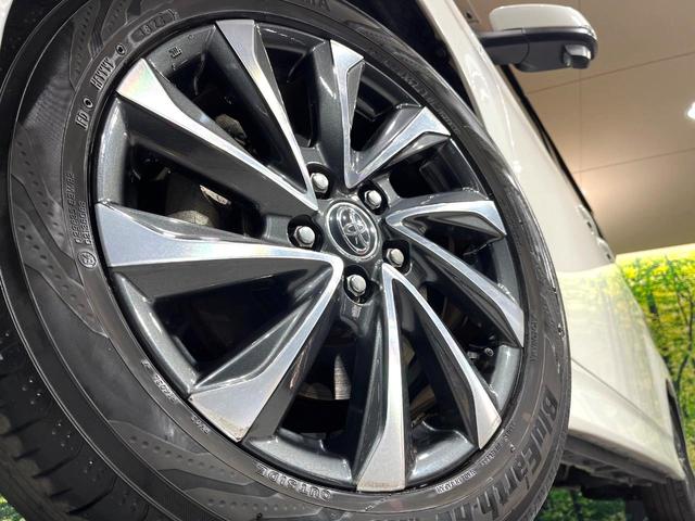 ヴォクシー Ｓ－Ｚ　両側電動ドア　バックカメラ　衝突被害軽減システム　レーダークルーズ　禁煙車　ハーフレザーシート　ドラレコ　コーナーセンサー　スマートキー　ＬＥＤヘッド　ＥＴＣ２．０　純正１７インチアルミ（14枚目）