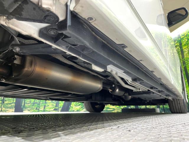 ヴォクシー Ｓ－Ｚ　両側電動ドア　バックカメラ　衝突被害軽減システム　レーダークルーズ　禁煙車　ハーフレザーシート　ドラレコ　コーナーセンサー　スマートキー　ＬＥＤヘッド　ＥＴＣ２．０　純正１７インチアルミ（23枚目）