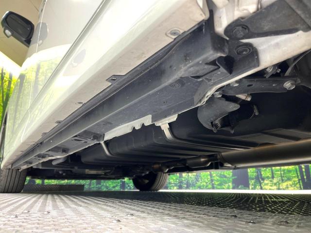 ヴォクシー Ｓ－Ｚ　両側電動ドア　バックカメラ　衝突被害軽減システム　レーダークルーズ　禁煙車　ハーフレザーシート　ドラレコ　コーナーセンサー　スマートキー　ＬＥＤヘッド　ＥＴＣ２．０　純正１７インチアルミ（24枚目）