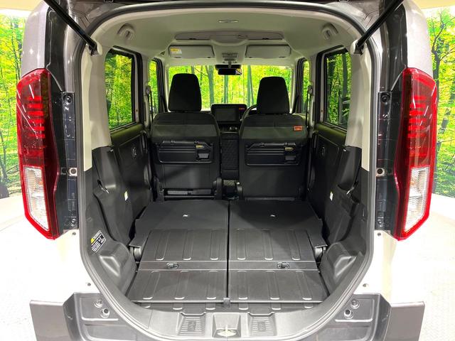 スペーシアギア ハイブリッドＸＺ　届出済未使用車　両側電動ドア　衝突被害軽減システム　コーナーセンサー　スマートキー　ＬＥＤヘッド　ルーフレール　純正１４インチアルミ　オートハイビーム　車線逸脱警報　オートライト　オートエアコン（10枚目）