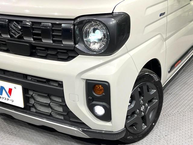 スペーシアギア ハイブリッドＸＺ　届出済未使用車　両側電動ドア　衝突被害軽減システム　コーナーセンサー　スマートキー　ＬＥＤヘッド　ルーフレール　純正１４インチアルミ　オートハイビーム　車線逸脱警報　オートライト　オートエアコン（12枚目）