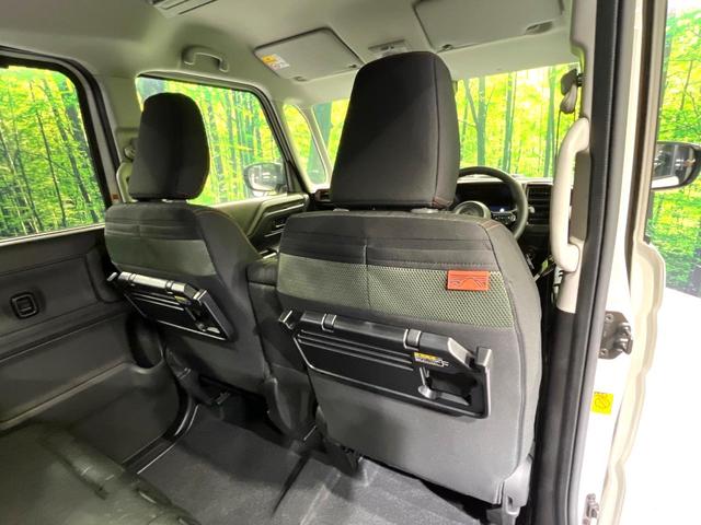 スペーシアギア ハイブリッドＸＺ　届出済未使用車　両側電動ドア　衝突被害軽減システム　コーナーセンサー　スマートキー　ＬＥＤヘッド　ルーフレール　純正１４インチアルミ　オートハイビーム　車線逸脱警報　オートライト　オートエアコン（42枚目）