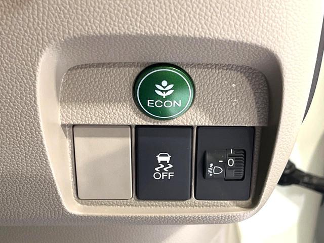 Ｎ－ＯＮＥ Ｇ　純正ナビ　バックカメラ　禁煙車　スマートキー　オートエアコン　Ｂｌｕｅｔｏｏｔｈ　ＣＤ　横滑り防止装置　電動格納ドアミラー　ヘッドライトレベライザー（6枚目）