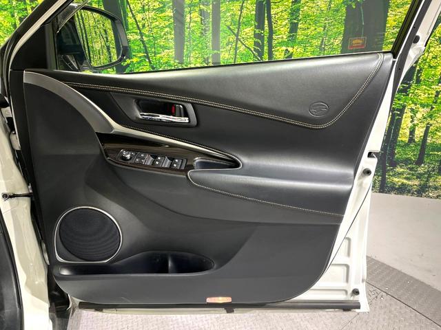 ハリアー プレミアム　純正９型ナビ　バックカメラ　ＥＴＣ　ドラレコ　禁煙車　三眼ＬＥＤヘッド　シーケンシャルウィンカー　電動リアゲート　電子パーキング　パワーシート　クリアランスソナー　衝突軽減　レーダークルーズ（46枚目）