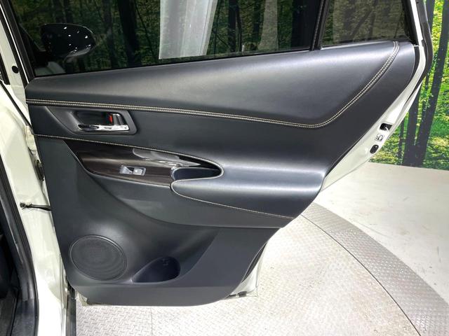 ハリアー プレミアム　純正９型ナビ　バックカメラ　ＥＴＣ　ドラレコ　禁煙車　三眼ＬＥＤヘッド　シーケンシャルウィンカー　電動リアゲート　電子パーキング　パワーシート　クリアランスソナー　衝突軽減　レーダークルーズ（48枚目）