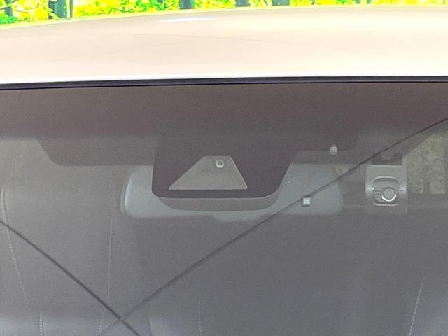 ハリアー プレミアム　純正９型ナビ　バックカメラ　ＥＴＣ　ドラレコ　禁煙車　三眼ＬＥＤヘッド　シーケンシャルウィンカー　電動リアゲート　電子パーキング　パワーシート　クリアランスソナー　衝突軽減　レーダークルーズ（52枚目）