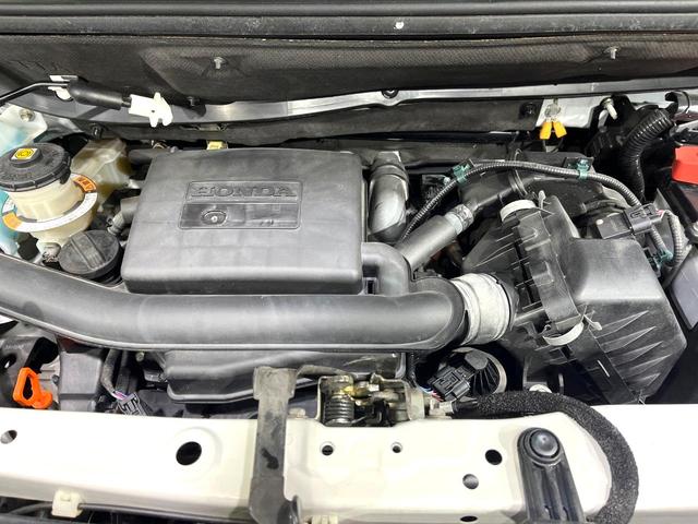 Ｎ－ＢＯＸカスタム Ｇ・ＥＸホンダセンシング　両側パワースライドドア　純正８型ナビ　バックカメラ　ＥＴＣ　ドライブレコーダー　禁煙車　シートヒーター　シーケンシャルウィンカー　ＬＥＤヘッド　衝突軽減　レーダークルーズ　助手席スーパースライド（18枚目）