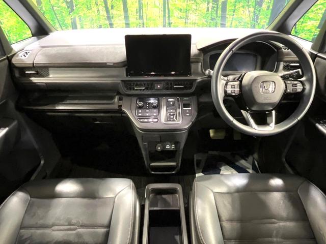 ステップワゴン ｅ：ＨＥＶスパーダ　プレミアムライン　純正１１．４型ナビ　両側電動ドア　全周囲カメラ　衝突被害軽減システム　禁煙車　電動リアゲート　ハーフレザーシート　コーナーセンサー　ＬＥＤヘッド　ビルトインＥＴＣ　純正１７インチアルミ（2枚目）