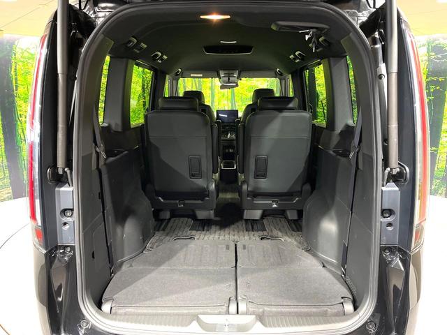 ステップワゴン ｅ：ＨＥＶスパーダ　プレミアムライン　純正１１．４型ナビ　両側電動ドア　全周囲カメラ　衝突被害軽減システム　禁煙車　電動リアゲート　ハーフレザーシート　コーナーセンサー　ＬＥＤヘッド　ビルトインＥＴＣ　純正１７インチアルミ（11枚目）