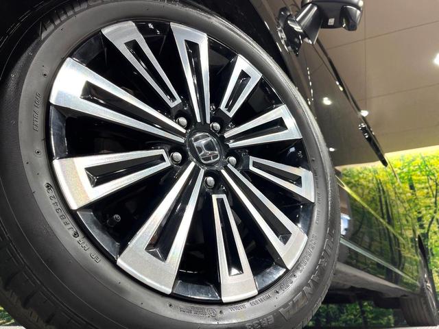 ステップワゴン ｅ：ＨＥＶスパーダ　プレミアムライン　純正１１．４型ナビ　両側電動ドア　全周囲カメラ　衝突被害軽減システム　禁煙車　電動リアゲート　ハーフレザーシート　コーナーセンサー　ＬＥＤヘッド　ビルトインＥＴＣ　純正１７インチアルミ（14枚目）