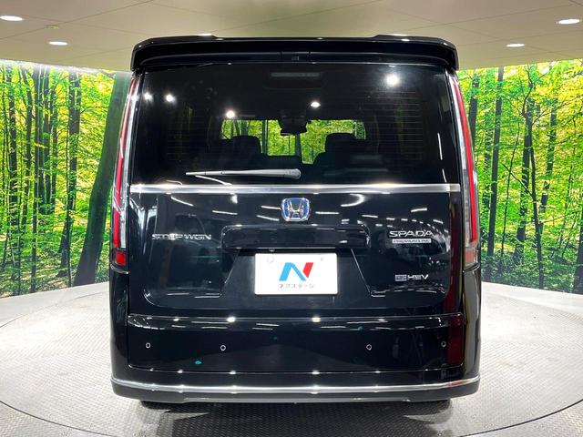 ステップワゴン ｅ：ＨＥＶスパーダ　プレミアムライン　純正１１．４型ナビ　両側電動ドア　全周囲カメラ　衝突被害軽減システム　禁煙車　電動リアゲート　ハーフレザーシート　コーナーセンサー　ＬＥＤヘッド　ビルトインＥＴＣ　純正１７インチアルミ（16枚目）