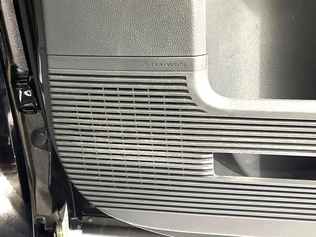 ステップワゴン ｅ：ＨＥＶスパーダ　プレミアムライン　純正１１．４型ナビ　両側電動ドア　全周囲カメラ　衝突被害軽減システム　禁煙車　電動リアゲート　ハーフレザーシート　コーナーセンサー　ＬＥＤヘッド　ビルトインＥＴＣ　純正１７インチアルミ（41枚目）