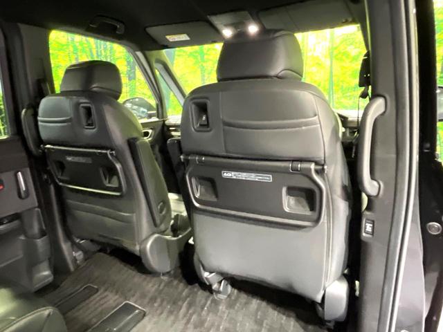 ステップワゴン ｅ：ＨＥＶスパーダ　プレミアムライン　純正１１．４型ナビ　両側電動ドア　全周囲カメラ　衝突被害軽減システム　禁煙車　電動リアゲート　ハーフレザーシート　コーナーセンサー　ＬＥＤヘッド　ビルトインＥＴＣ　純正１７インチアルミ（46枚目）