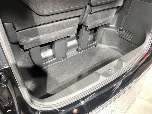 ステップワゴン ｅ：ＨＥＶスパーダ　プレミアムライン　純正１１．４型ナビ　両側電動ドア　全周囲カメラ　衝突被害軽減システム　禁煙車　電動リアゲート　ハーフレザーシート　コーナーセンサー　ＬＥＤヘッド　ビルトインＥＴＣ　純正１７インチアルミ（50枚目）