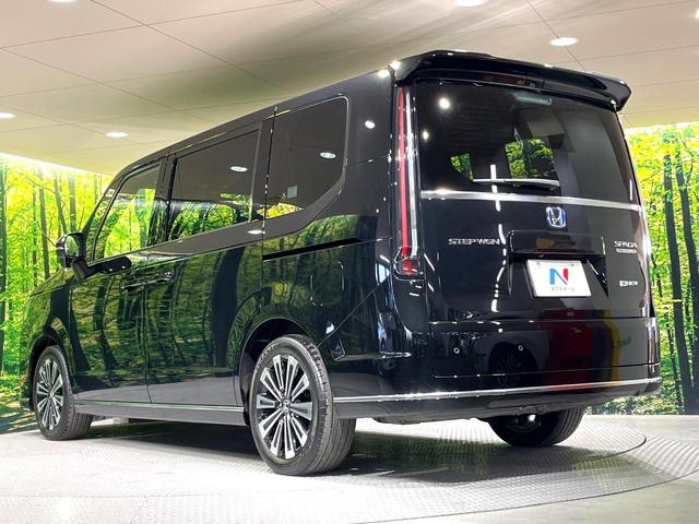 ステップワゴン ｅ：ＨＥＶスパーダ　プレミアムライン　純正１１．４型ナビ　両側電動ドア　全周囲カメラ　衝突被害軽減システム　禁煙車　電動リアゲート　ハーフレザーシート　コーナーセンサー　ＬＥＤヘッド　ビルトインＥＴＣ　純正１７インチアルミ（61枚目）