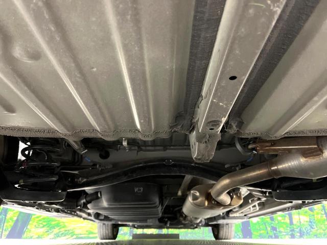 ヴォクシー Ｓ－Ｚ　純正１０．５型ナビ　バックカメラ　両側電動スライドドア　レーダークルーズコントロール　２．０ＥＴＣ　禁煙車　前席シートヒーター　スマートキー　ＬＥＤヘッドライト　フルセグＴＶ　衝突軽減システム（20枚目）