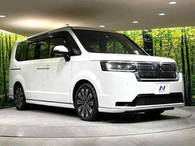 ステップワゴン ｅ：ＨＥＶスパーダ　プレミアムライン　後席モニター　純正１１．４型ナビ　全周囲カメラ　両側電動スライドドア　シートヒーター　禁煙車　スマートキー　ＬＥＤヘッドライト　アダプティブクルーズコントロール　ＥＴＣ　衝突軽減装置（17枚目）