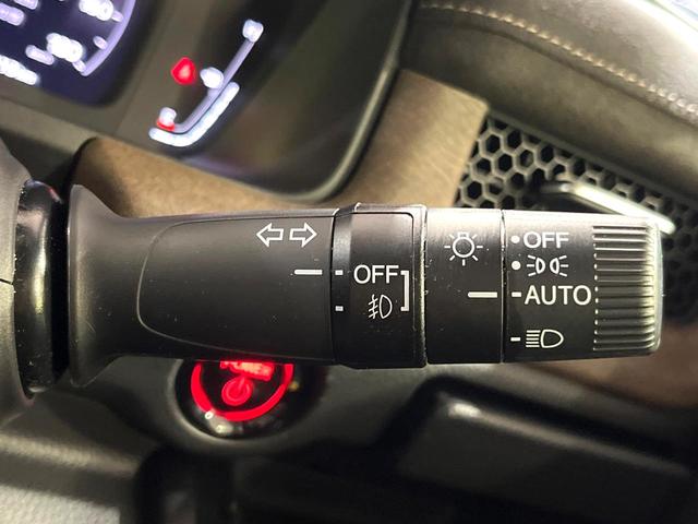 ステップワゴン ｅ：ＨＥＶスパーダ　プレミアムライン　後席モニター　純正１１．４型ナビ　全周囲カメラ　両側電動スライドドア　シートヒーター　禁煙車　スマートキー　ＬＥＤヘッドライト　アダプティブクルーズコントロール　ＥＴＣ　衝突軽減装置（35枚目）