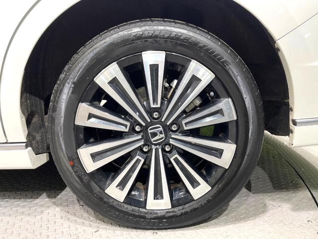 ステップワゴン ｅ：ＨＥＶスパーダ　プレミアムライン　後席モニター　純正１１．４型ナビ　全周囲カメラ　両側電動スライドドア　シートヒーター　禁煙車　スマートキー　ＬＥＤヘッドライト　アダプティブクルーズコントロール　ＥＴＣ　衝突軽減装置（56枚目）