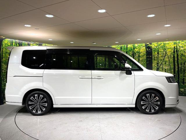 ステップワゴン ｅ：ＨＥＶスパーダ　プレミアムライン　後席モニター　純正１１．４型ナビ　全周囲カメラ　両側電動スライドドア　シートヒーター　禁煙車　スマートキー　ＬＥＤヘッドライト　アダプティブクルーズコントロール　ＥＴＣ　衝突軽減装置（61枚目）