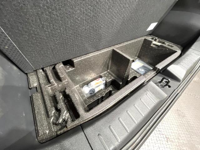 デリカミニ Ｔ　プレミアム　ターボ　ＳＤナビ　全周囲カメラ　デジタルインナーミラー　マイパイロット　ＥＴＣ　ドラレコ　禁煙車　ハンズフリー両側電動ドア　シートヒーター　ステアリングヒーター　リアサーキュレーター　電子パーキング（53枚目）