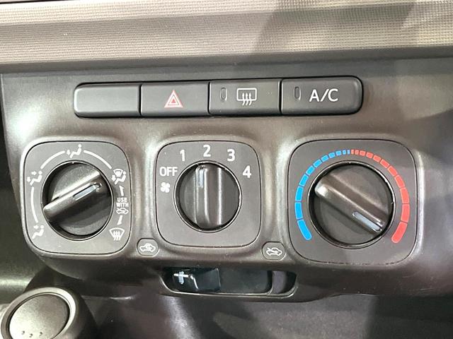 パッソ X 禁煙車 CD 横滑り防止装置 電動格納ドアミラー ヘッドライトレベライザー ドアバイザー コーナーセンサー(5枚目)