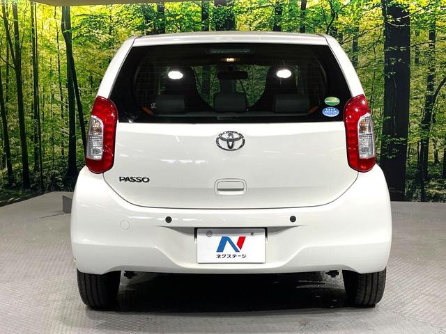 パッソ X 禁煙車 CD 横滑り防止装置 電動格納ドアミラー ヘッドライトレベライザー ドアバイザー コーナーセンサー(15枚目)