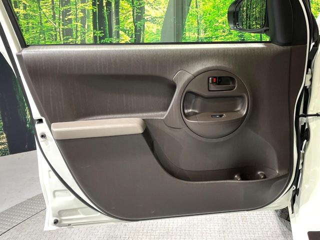 パッソ X 禁煙車 CD 横滑り防止装置 電動格納ドアミラー ヘッドライトレベライザー ドアバイザー コーナーセンサー(37枚目)