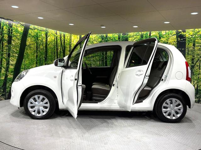 パッソ X 禁煙車 CD 横滑り防止装置 電動格納ドアミラー ヘッドライトレベライザー ドアバイザー コーナーセンサー(47枚目)