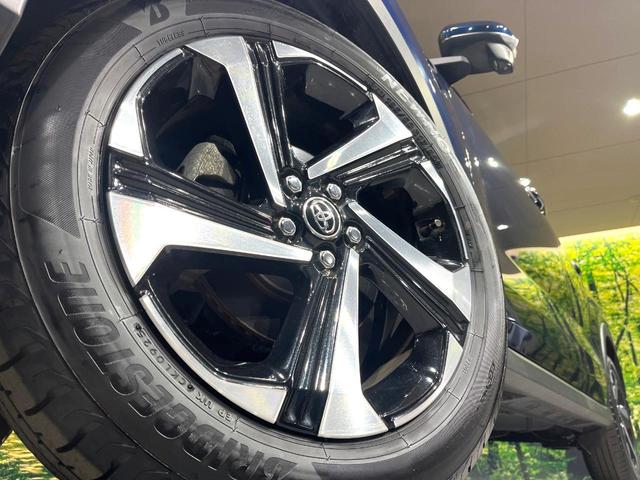 ライズ Ｚ　ハイブリッド　純正９型ナビ　全周囲カメラ　禁煙車　衝突軽減システム　レーダークルーズ　シーケンシャルウィンカー　シートヒーター　電子パーキング　ＥＴＣ　ドライブレコーダー　ステアリングスイッチ（13枚目）