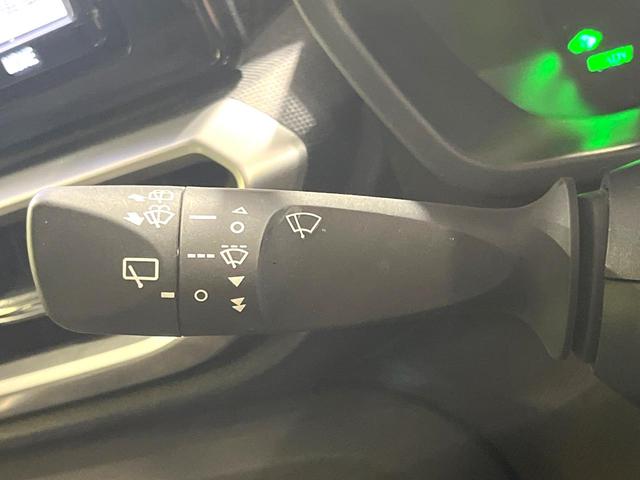 ライズ Ｚ　ハイブリッド　純正９型ナビ　全周囲カメラ　禁煙車　衝突軽減システム　レーダークルーズ　シーケンシャルウィンカー　シートヒーター　電子パーキング　ＥＴＣ　ドライブレコーダー　ステアリングスイッチ（36枚目）