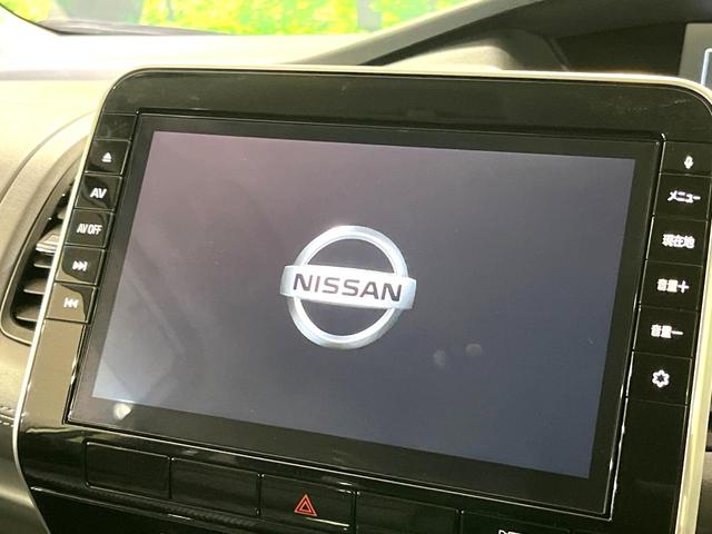 セレナ ハイウェイスターＶ　純正１０型ナビ　全周囲カメラ　ハンズフリー両側電動ドア　衝突軽減システム　禁煙車　ブラインドスポットモニター　リアオートエアコン　クルーズコントロール　ＥＴＣ　クリアランスソナー（3枚目）