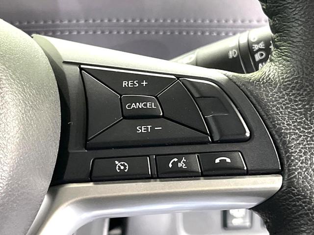 セレナ ハイウェイスターＶ　純正１０型ナビ　全周囲カメラ　ハンズフリー両側電動ドア　衝突軽減システム　禁煙車　ブラインドスポットモニター　リアオートエアコン　クルーズコントロール　ＥＴＣ　クリアランスソナー（7枚目）