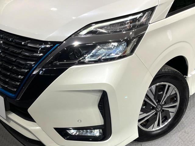 セレナ e-パワー ハイウェイスターV 寒冷地仕様 純正10型ナビ 全周囲カメラ ETC ドライブレコーダー デジタルインナーミラー ブラインドスポットモニター プロパイロット シートヒーター ステアリングヒーター 両側電動ドア 禁煙車(12枚目)