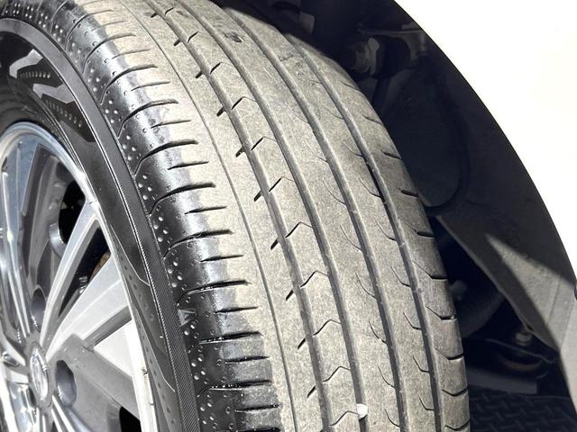 セレナ e-パワー ハイウェイスターV 寒冷地仕様 純正10型ナビ 全周囲カメラ ETC ドライブレコーダー デジタルインナーミラー ブラインドスポットモニター プロパイロット シートヒーター ステアリングヒーター 両側電動ドア 禁煙車(26枚目)