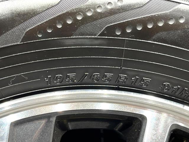 セレナ e-パワー ハイウェイスターV 寒冷地仕様 純正10型ナビ 全周囲カメラ ETC ドライブレコーダー デジタルインナーミラー ブラインドスポットモニター プロパイロット シートヒーター ステアリングヒーター 両側電動ドア 禁煙車(27枚目)