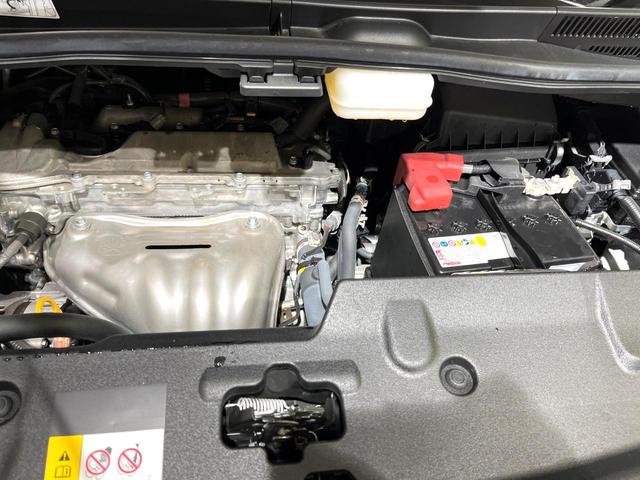 アルファード ２．５Ｓ　Ｃパッケージ　サンルーフ　後席モニター　ブラインドスポットモニター　デジタルインナーミラー　９型ナビ付ディスプレイオーディオ　フルセグＴＶ　三眼ＬＥＤヘッド　シーケンシャルウィンカー　シートエアコン　禁煙車（18枚目）