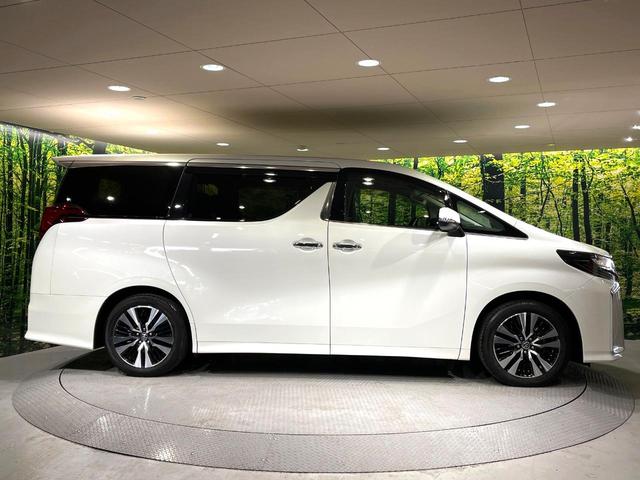 アルファード ２．５Ｓ　Ｃパッケージ　サンルーフ　後席モニター　ブラインドスポットモニター　デジタルインナーミラー　９型ナビ付ディスプレイオーディオ　フルセグＴＶ　三眼ＬＥＤヘッド　シーケンシャルウィンカー　シートエアコン　禁煙車（33枚目）