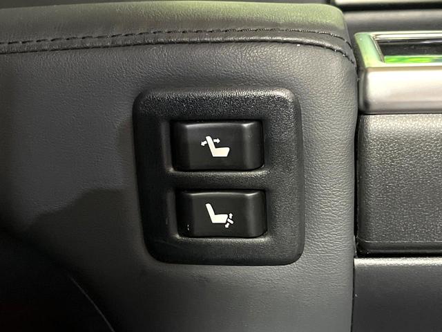 アルファード ２．５Ｓ　Ｃパッケージ　サンルーフ　後席モニター　ブラインドスポットモニター　デジタルインナーミラー　９型ナビ付ディスプレイオーディオ　フルセグＴＶ　三眼ＬＥＤヘッド　シーケンシャルウィンカー　シートエアコン　禁煙車（36枚目）