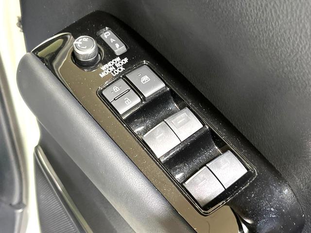 アルファード ２．５Ｓ　Ｃパッケージ　サンルーフ　後席モニター　ブラインドスポットモニター　デジタルインナーミラー　９型ナビ付ディスプレイオーディオ　フルセグＴＶ　三眼ＬＥＤヘッド　シーケンシャルウィンカー　シートエアコン　禁煙車（50枚目）
