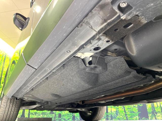 エクストレイル Ｇ　ｅ－４ＯＲＣＥ　４ＷＤ　全周囲カメラ　１００Ｖ電源　衝突被害軽減システム　禁煙車　電動リアゲート　レザーシート　全席シートヒーター　コーナーセンサー　スマートキー　ＬＥＤヘッド　ＥＴＣ２．０　純正１９インチアルミ（22枚目）