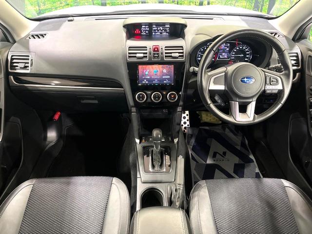 フォレスター Ｓ－リミテッド　バックカメラ　衝突被害軽減システム　禁煙車　電動リアゲート　ハーフレザーシート　ドラレコ　スマートキー　ＬＥＤヘッド　ビルトインＥＴＣ　純正１８インチアルミ　車線逸脱警報　オートライト（2枚目）