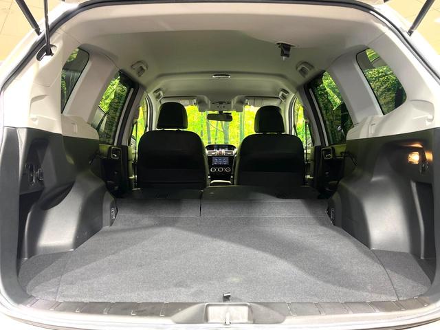 フォレスター Ｓ－リミテッド　バックカメラ　衝突被害軽減システム　禁煙車　電動リアゲート　ハーフレザーシート　ドラレコ　スマートキー　ＬＥＤヘッド　ビルトインＥＴＣ　純正１８インチアルミ　車線逸脱警報　オートライト（10枚目）