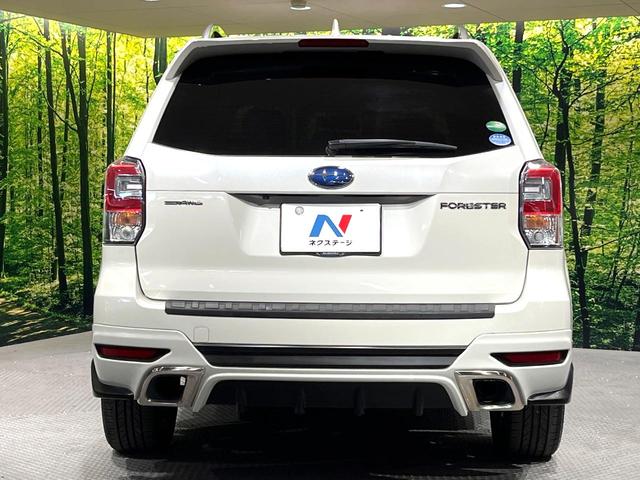 フォレスター Ｓ－リミテッド　バックカメラ　衝突被害軽減システム　禁煙車　電動リアゲート　ハーフレザーシート　ドラレコ　スマートキー　ＬＥＤヘッド　ビルトインＥＴＣ　純正１８インチアルミ　車線逸脱警報　オートライト（15枚目）